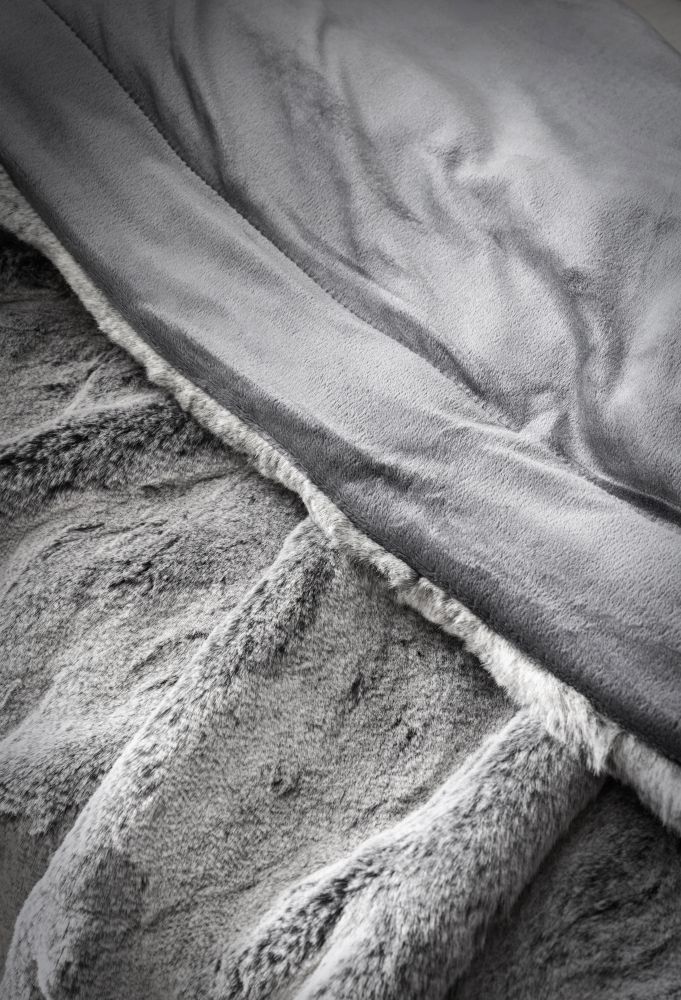 Bugatti - Felldecke grau