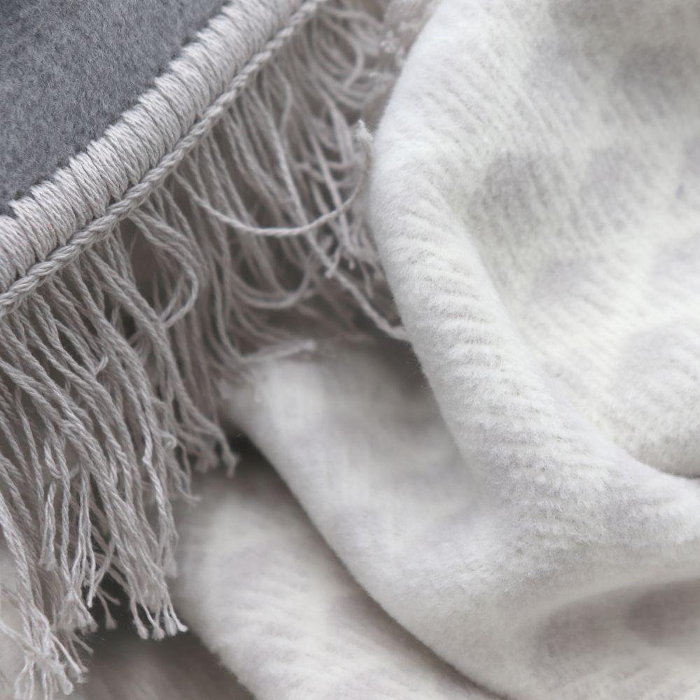 Biederlack Fransendecke - Bright Day silver